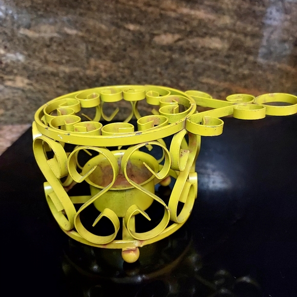 Vintage Ornate Scrollwork metal candle holders set off 2 - Picture 2 of 6